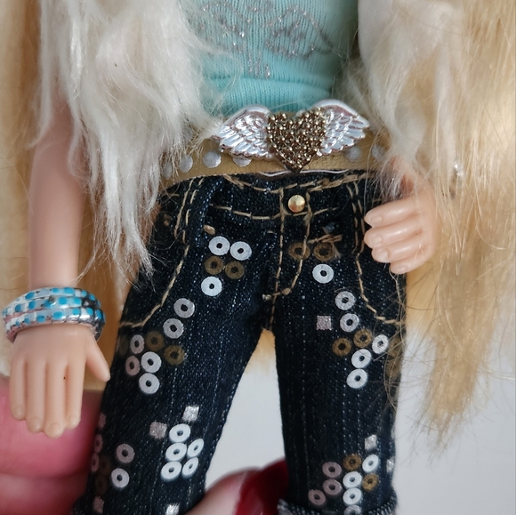 Bratz Talking Cloe Doll - Picture 6 of 7